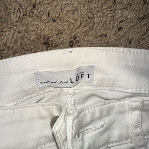 Loft white jeans! Style curvy kick crop